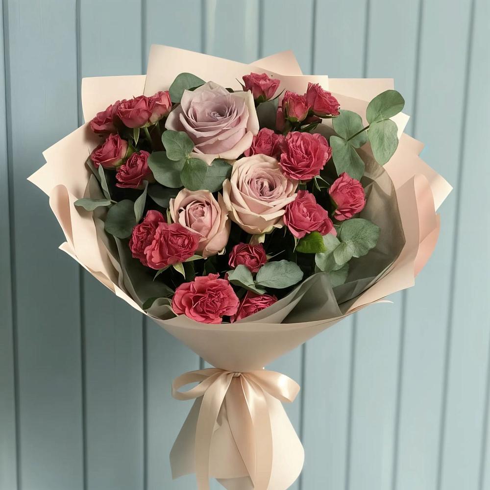 Букет цветов из: Гвоздики и Розы в Вешкайме