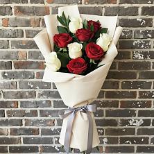 Букет цветов из:  Розы в Вешкайме