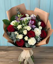 Букет цветов из:  Розы и Альстромерии #REPLACE_PRED# Вешкайме
