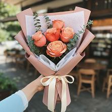 Букет цветов из:  Розы #REPLACE_PRED# Вешкайме