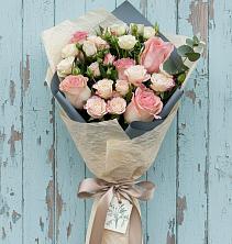 Букет цветов из:  Розы в Вешкайме