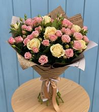 Букет цветов из:  Розы в Вешкайме