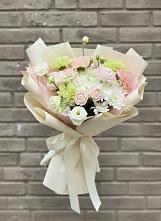 Букет цветов из:  Гвоздики, Розы, Лизиантусы и Хризантемы в Вешкайме