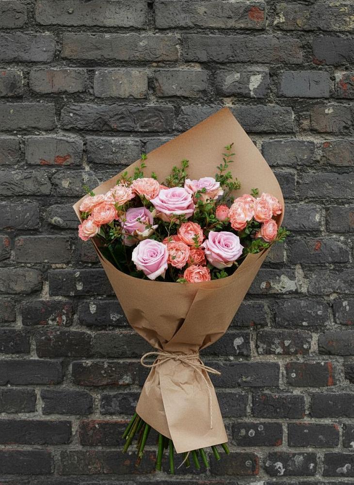 Букет цветов из: Розы в Вешкайме