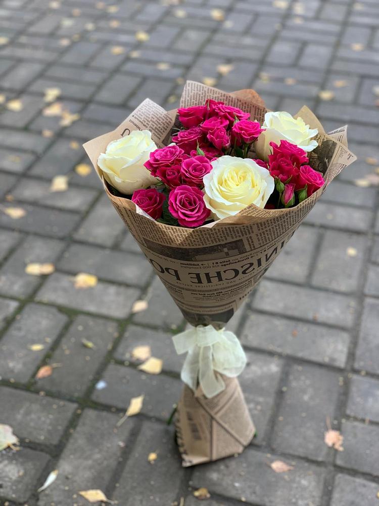 Букет цветов из: Розы в Вешкайме