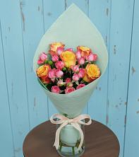 Букет цветов из:  Розы в Вешкайме